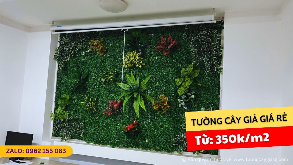 Thi công tường cây giả ở Quận 7